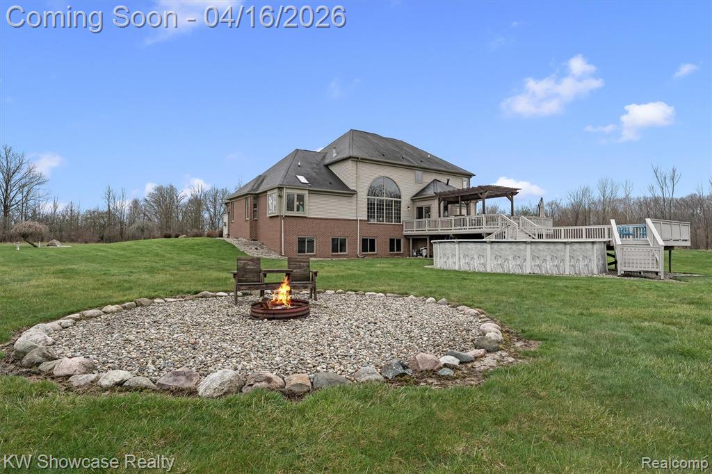 8315 E Allen Road, Fenton, MI 48430 — Photo 4