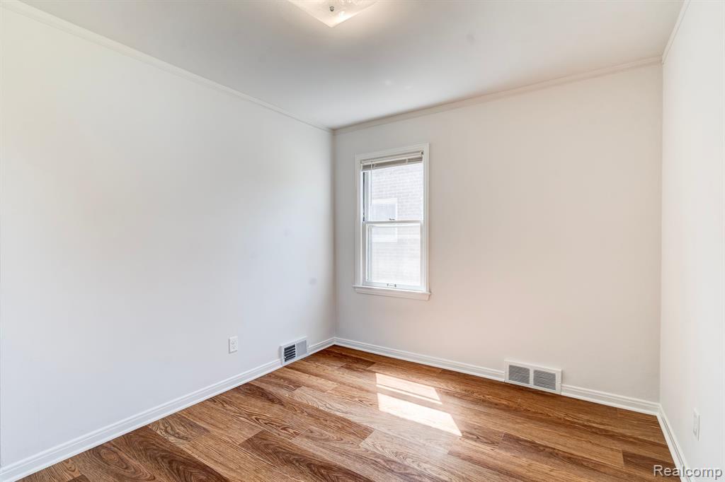 9543 WINSTON, Redford, MI 48239 — Photo 18