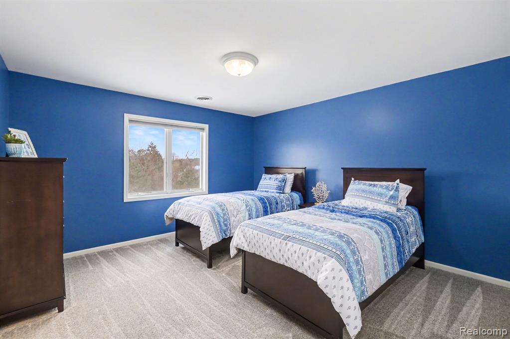 8399 Potter Road, Flushing, MI, 48433