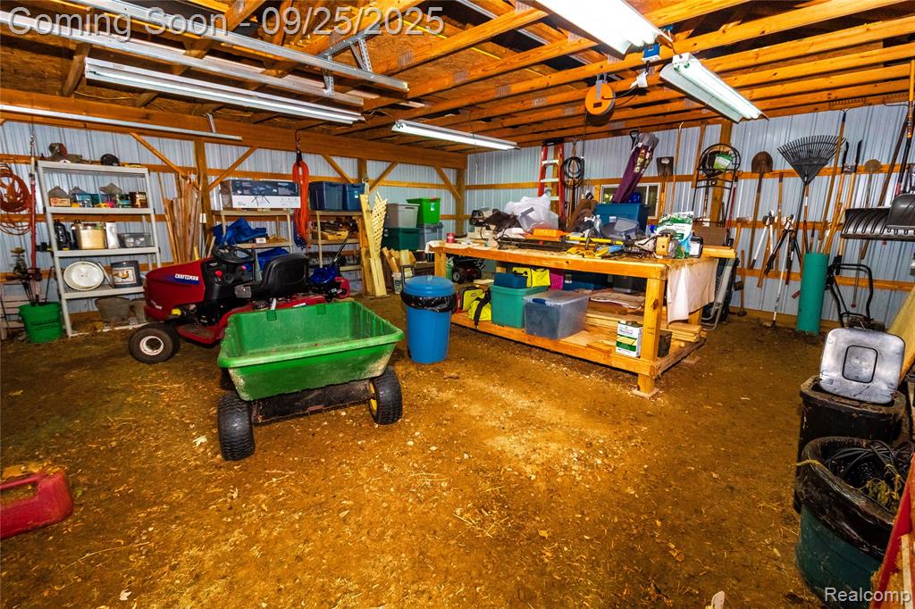 2672 N Lapeer Road, Lapeer, MI 48446 — Photo 20