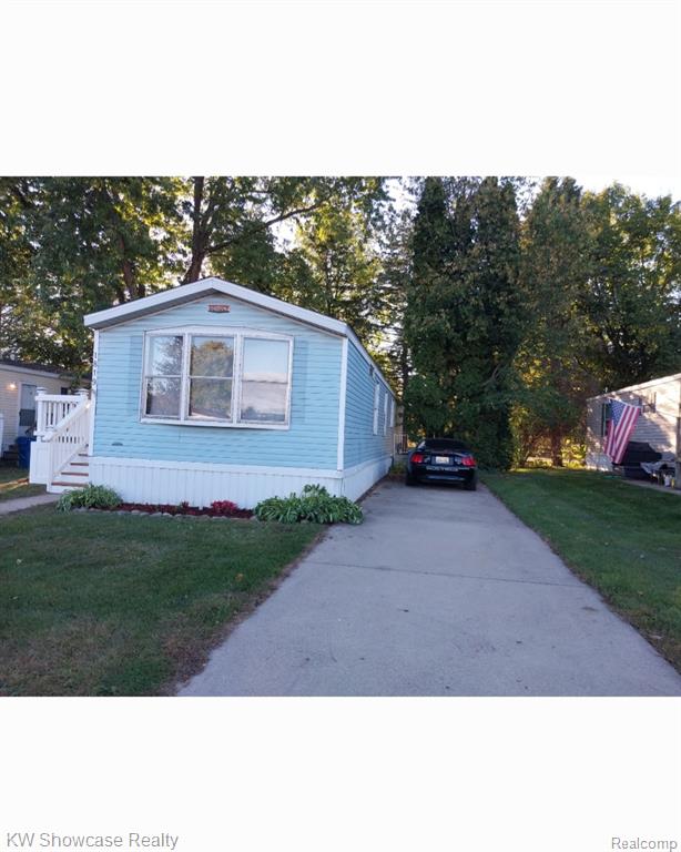 1819 Aldrin Court, Milford, MI 48381 — Photo 15