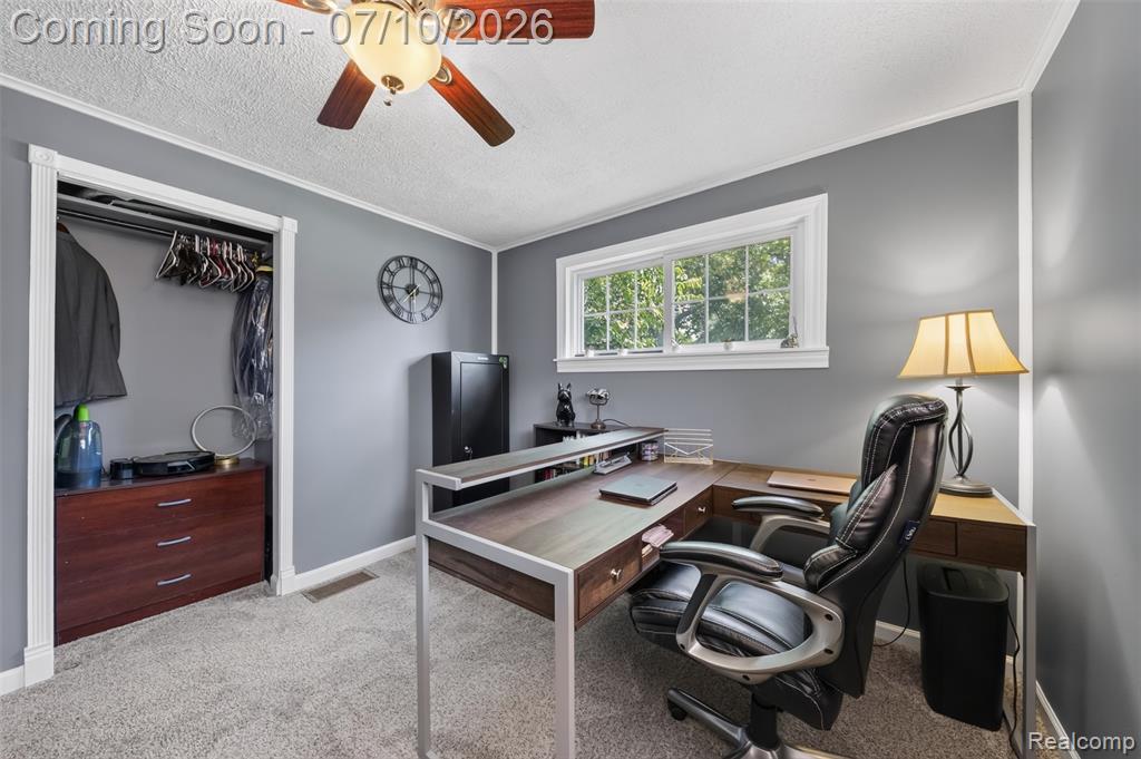 800 Hinford Avenue, Lake Orion, MI 48362 — Photo 21