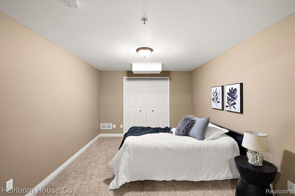 45926 S STONEWOOD Road, Canton, MI 48187 — Photo 12