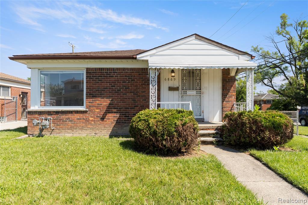 6869 Buhr Street, Hamtramck, MI 48212 — front exterior