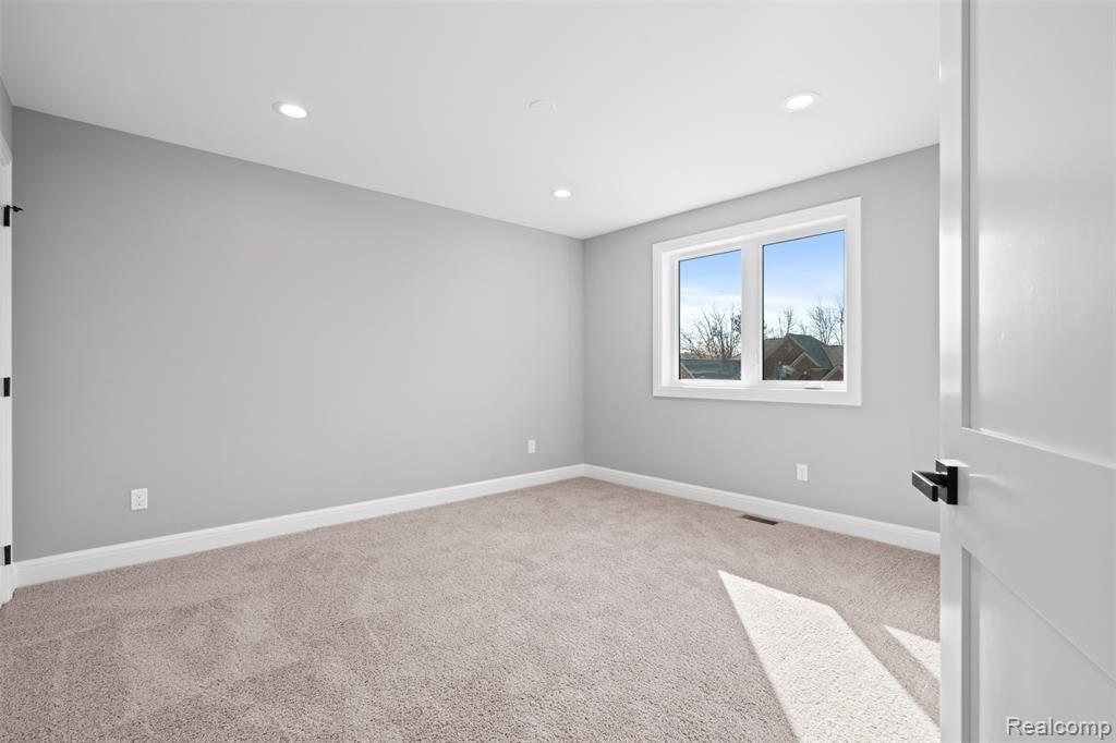 1356 MASTERS Drive, Metamora, MI 48455 — Photo 32