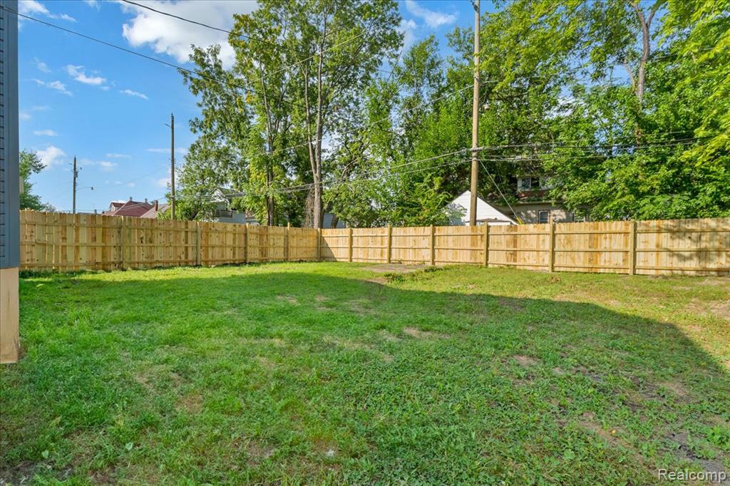 2543 Beals Street, Detroit, MI 48214 — Photo 27