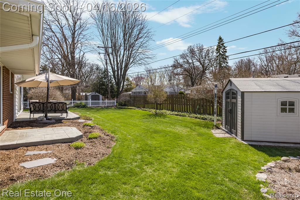 25202 Anchorage Street, Harrison Township, MI — Photo 6