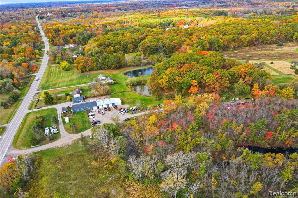 4718 Davison Road, Lapeer, MI 48446 — Photo 39