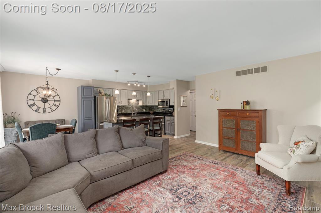 7680 Hudson Court, Dexter, MI 48130 — Photo 18