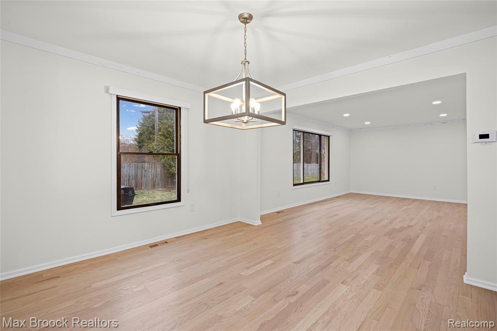28977 Lake Park Dr. Drive, Farmington, MI 48331 — Photo 14