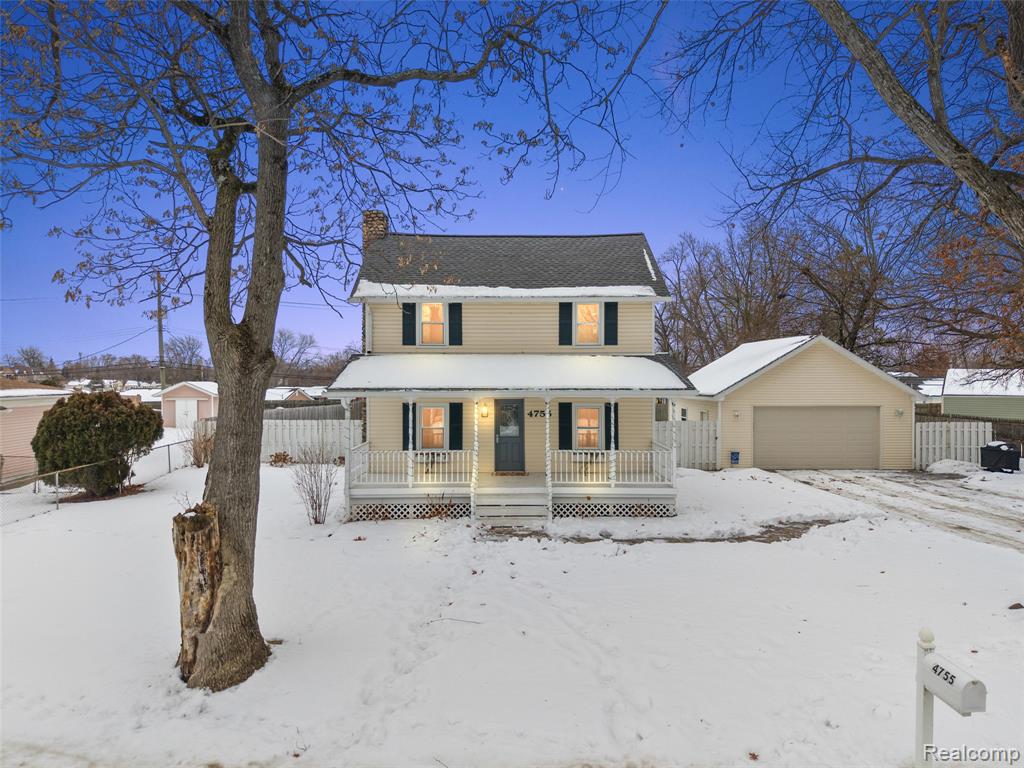 4755 Forest Avenue, Waterford, MI 48328 — front exterior