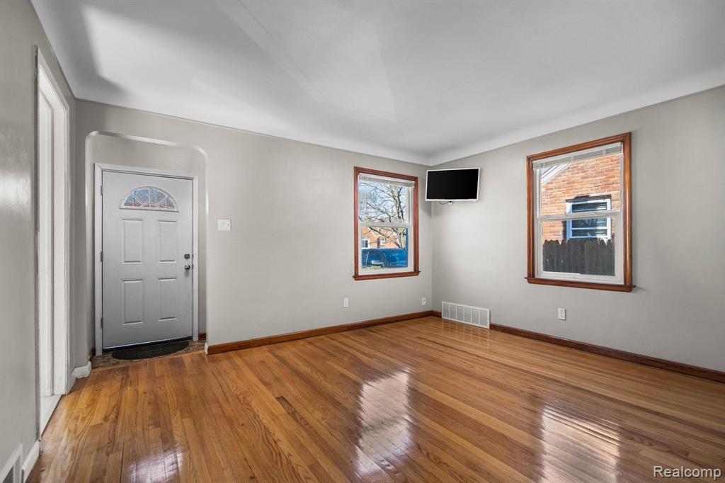 6124 LODEWYCK Street, Detroit, MI 48224 — Photo 21