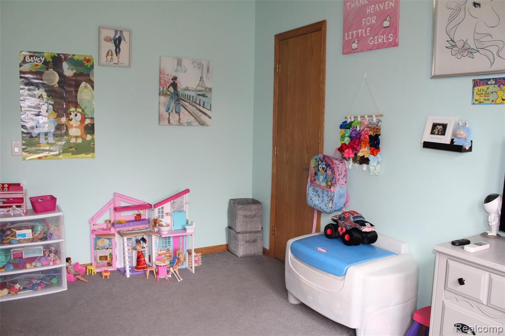 30500 Ostreich Rd Road, Rockwood, MI — Photo 12
