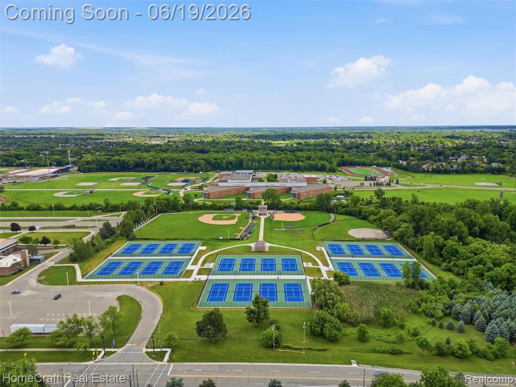 8829 WOODBERRY Road, Plymouth, MI 48170 — Photo 27
