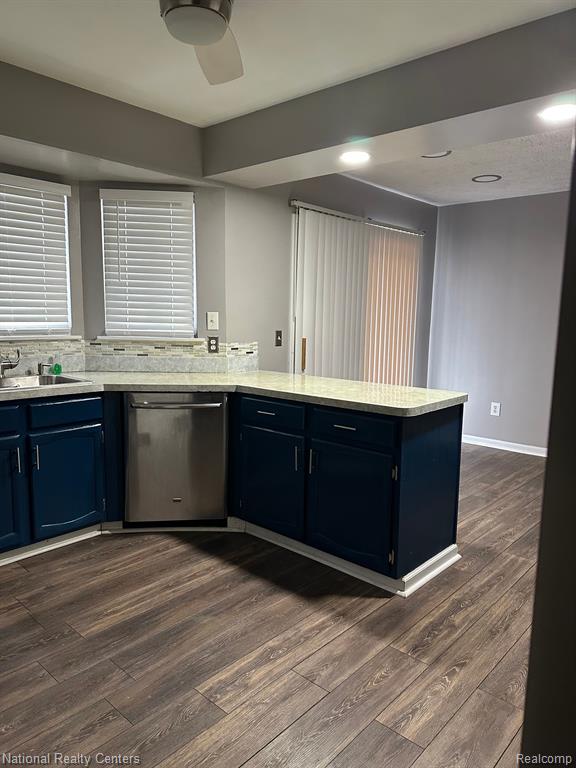 45068 RUDGATE Road, Canton, MI 48188 — Photo 8
