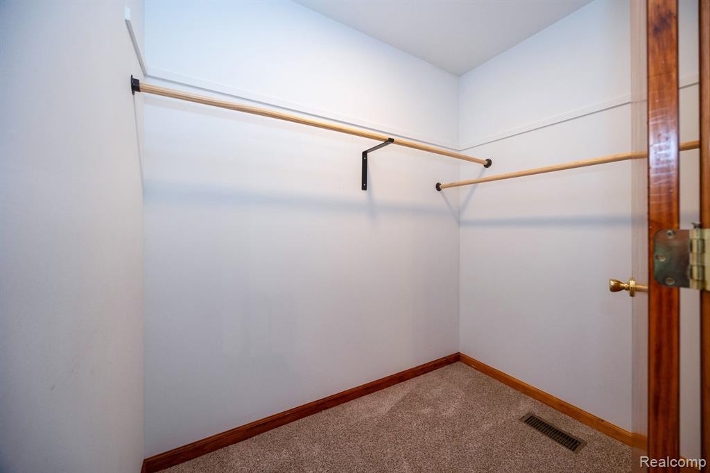 2540 SOUTHLAWN Street, Ypsilanti, MI 48197 — Photo 58