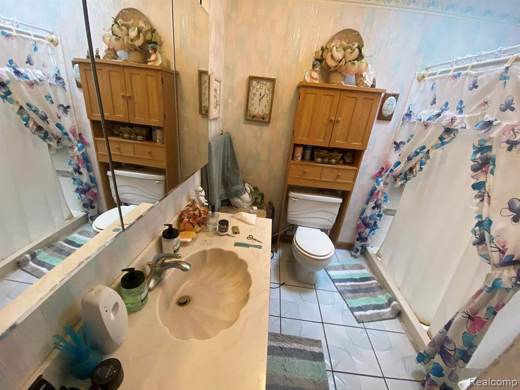 880 Bay Street, Pontiac, MI 48342 — Photo 20