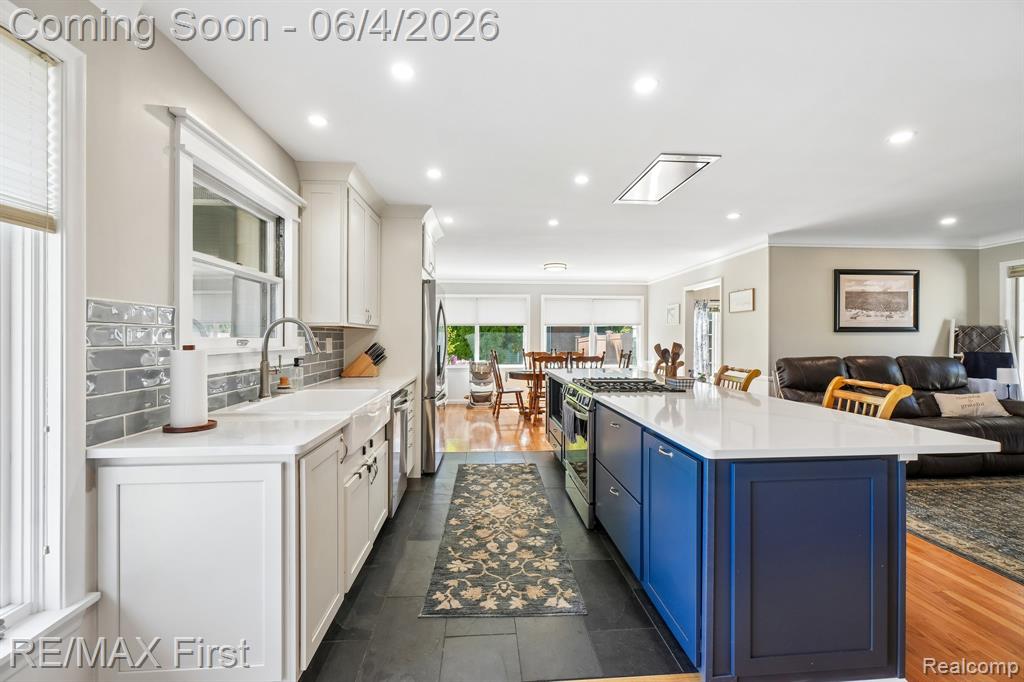 36940 Highview Street, New Baltimore, MI 48047 — Photo 5