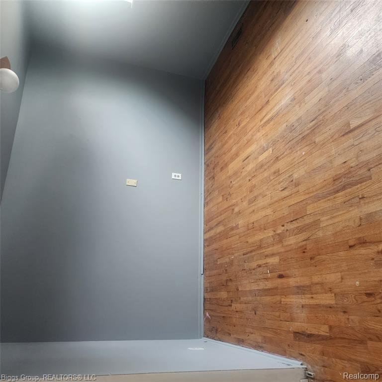 26695 E Outer Drive, Ecorse, MI 48229 — Photo 18
