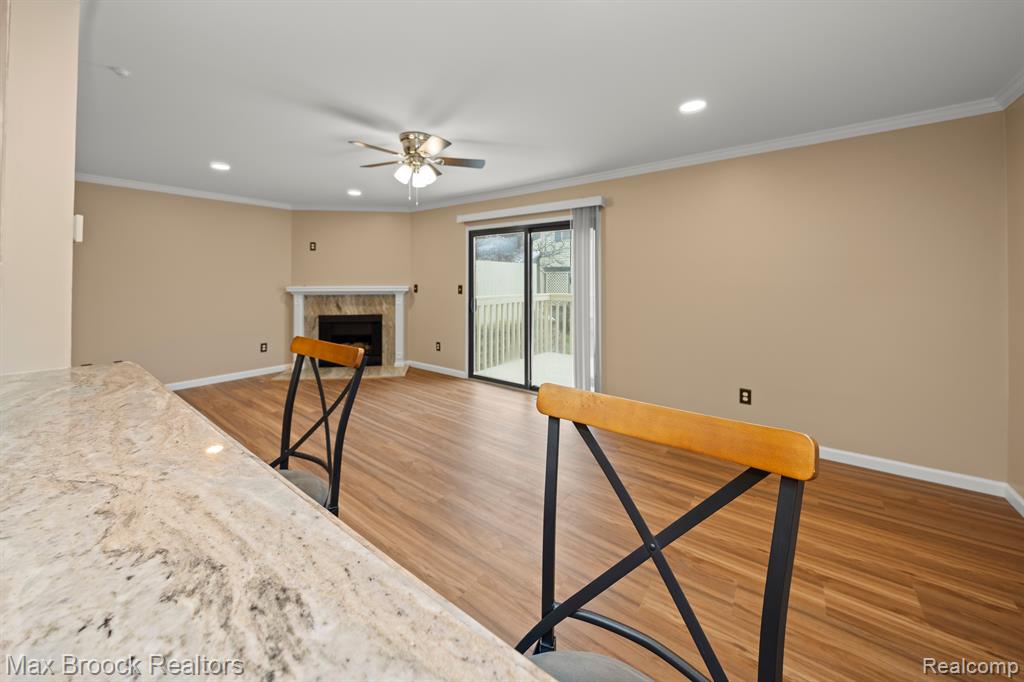 5605 DRAKE HOLLOW Drive W, West Bloomfield, MI — Photo 11
