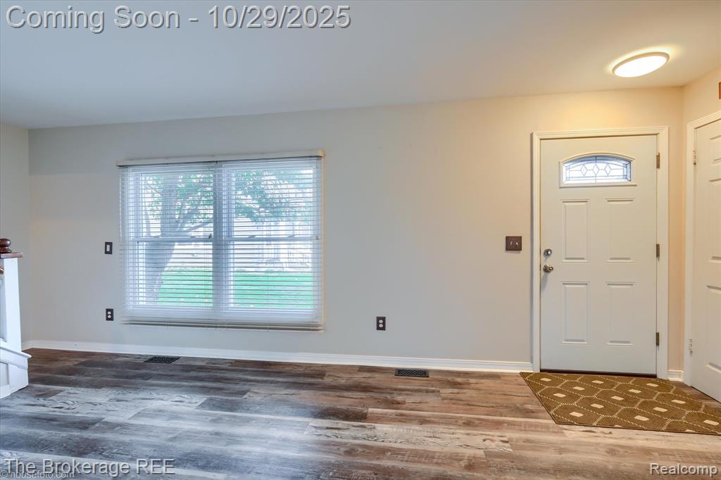 9414 Parkwood N, Davison, MI 48423 — Photo 10