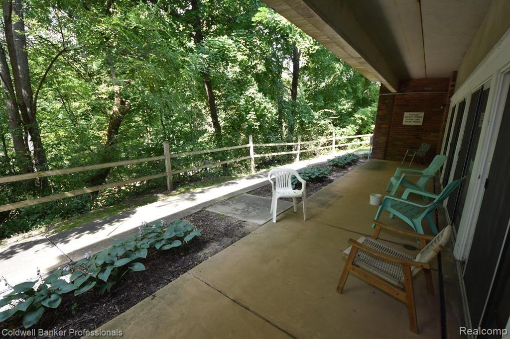 31831 GRAND RIVER Avenue, 98, Farmington, MI 48336 — Photo 34