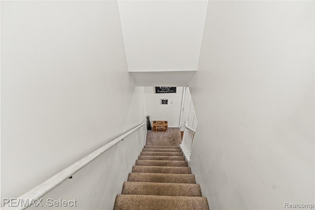 4399 Eagle Lane, Burton, MI 48519 — Photo 28