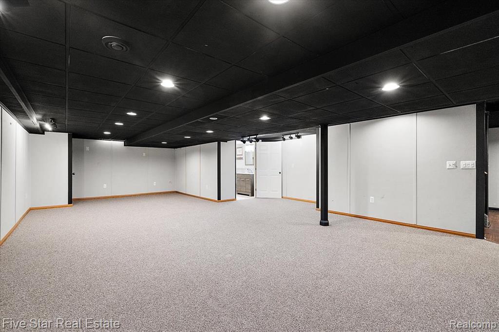 50813 Nagy Court, Macomb, MI, 48044