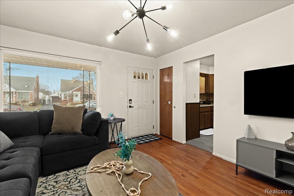 673 Winchester Avenue, Lincoln Park, MI 48146 — Photo 13