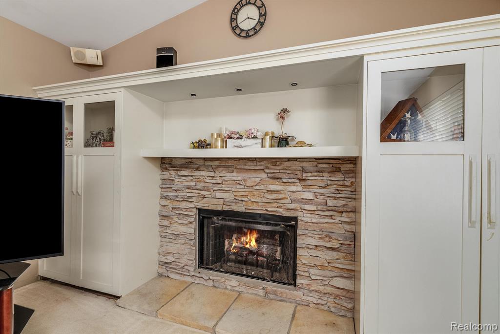 4717 SYCAMORE Drive, Ypsilanti, MI 48197 — Photo 12