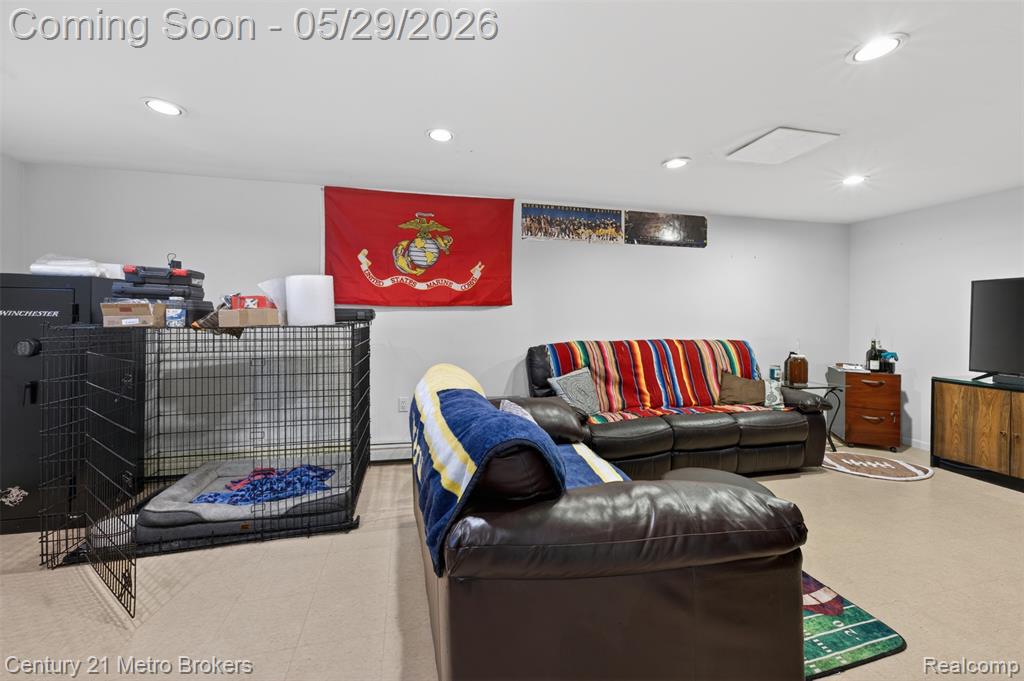 985 S Park Street, Highland, MI 48356 — Photo 37
