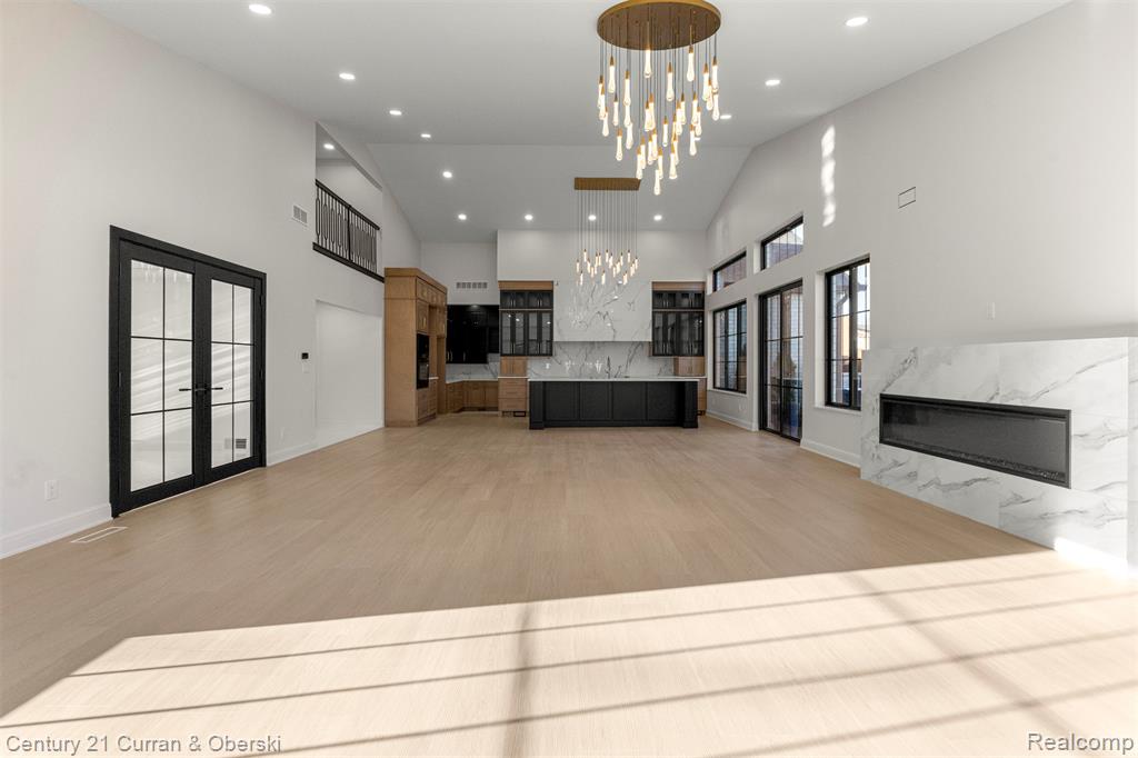 2211 Golfview Drive, Dearborn, MI, 48128