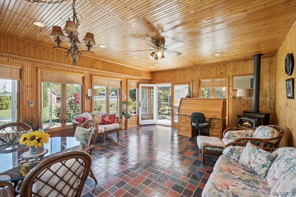 49816 W Huron River Drive, Belleville, MI 48111 — Photo 16