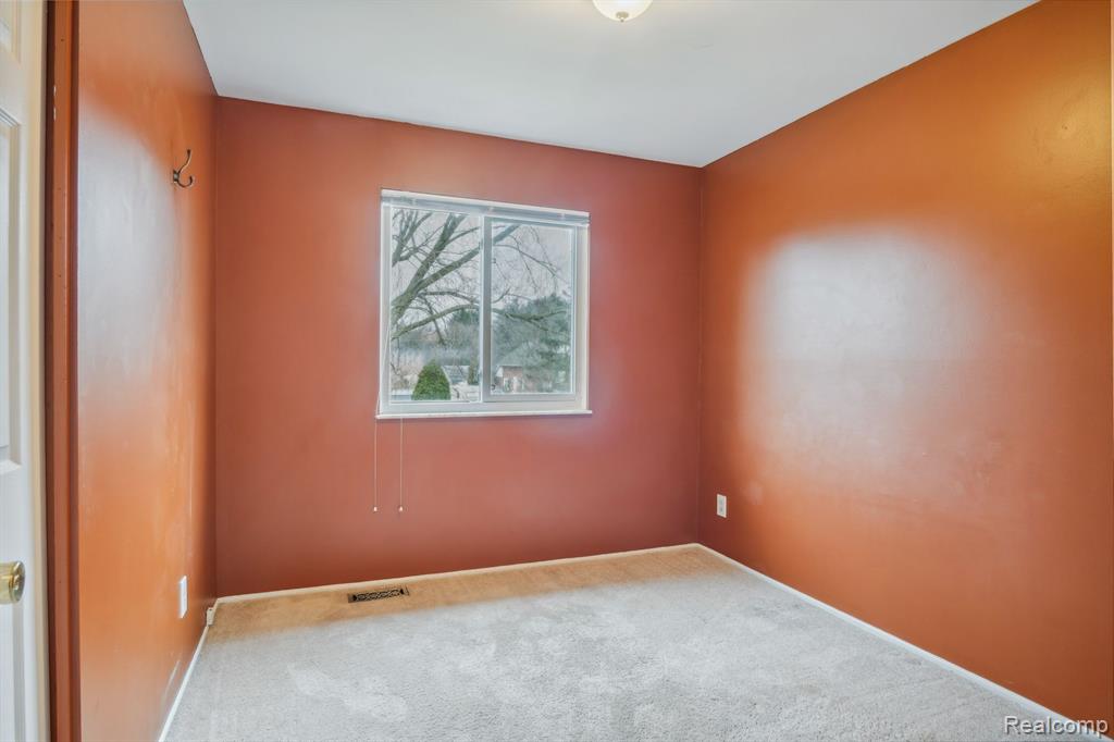 5236 PRATT Road, Lapeer, MI 48446 — Photo 21
