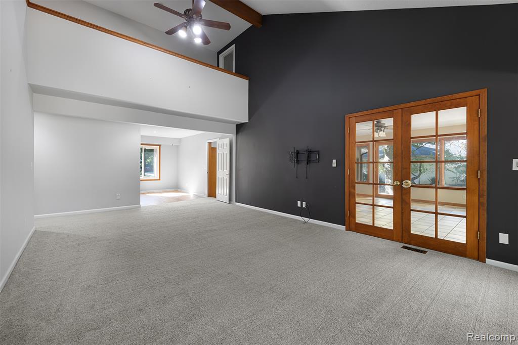 8830 Voigt Avenue, Grosse Ile, MI 48138 — Photo 17