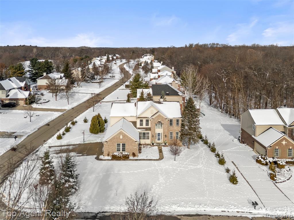 668 Berridge Circle, Lake Orion, MI — Photo 58