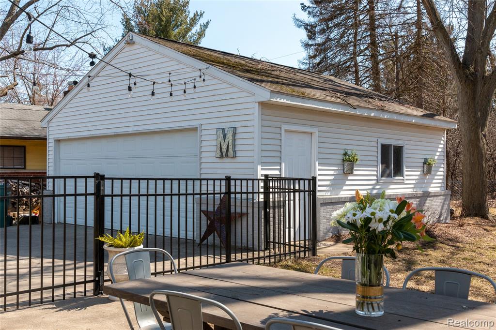 41071 Micol Drive, Plymouth, MI 48170 — Photo 15