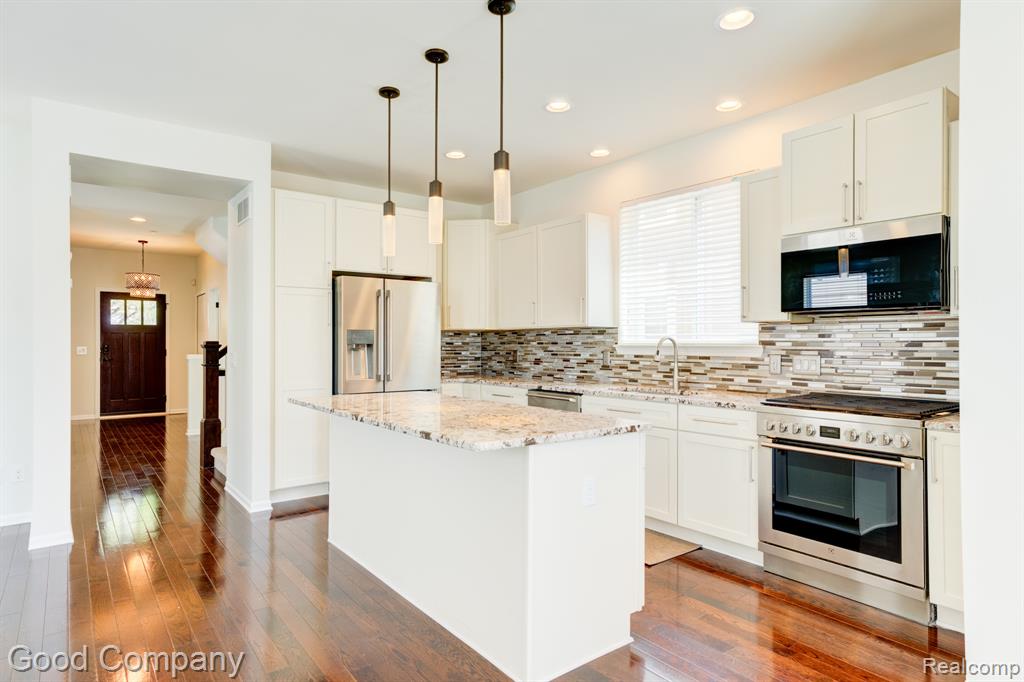 820 Baldwin Avenue, Royal Oak, MI 48067 — Photo 32