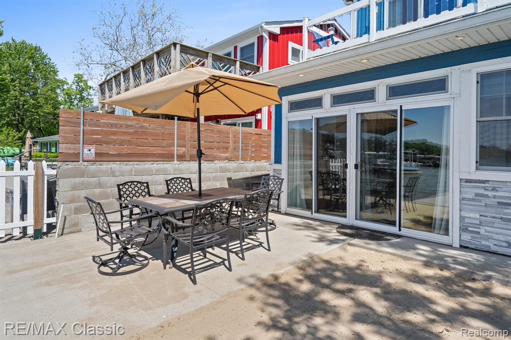 11478 E Shore Drive, Whitmore Lake, MI 48189 — Photo 5