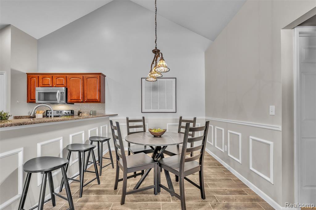 1155 Abbey Court, Westland, MI — Photo 24