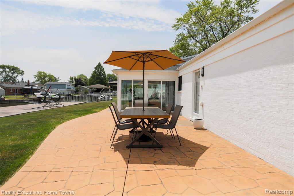 38146 Mast Street, Harrison Township, MI — Photo 20
