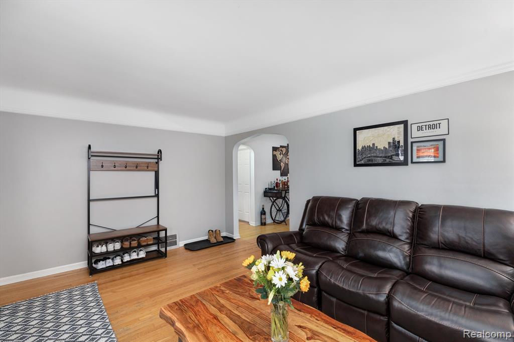 820 N BLAIR Avenue, Royal Oak, MI 48067 — Photo 4