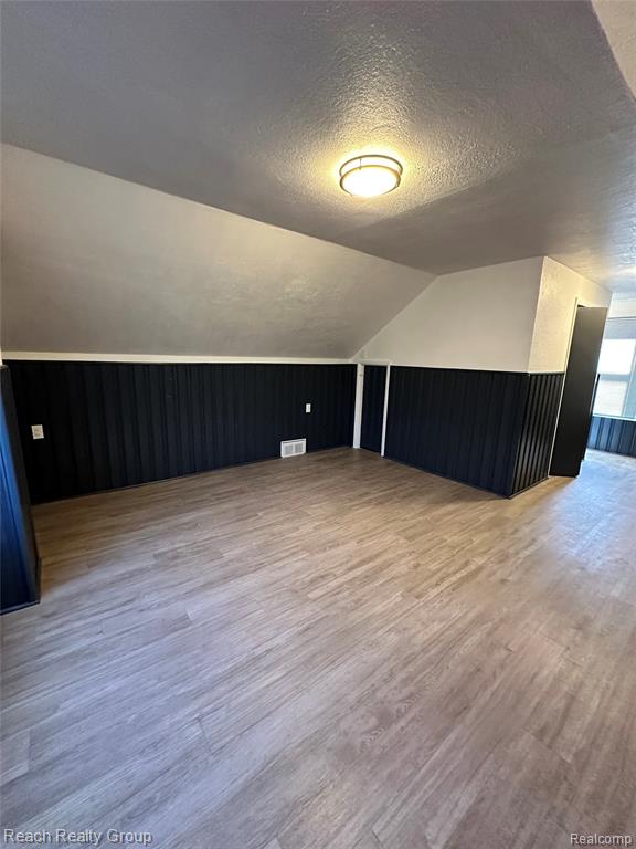 8200 Westwood Street, Detroit, MI 48228 — Photo 20