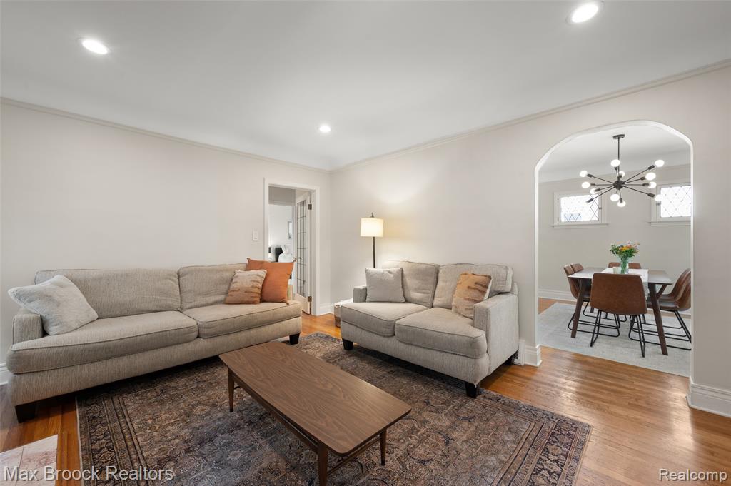 47 Wellesley Drive, Pleasant Ridge, MI — Photo 5