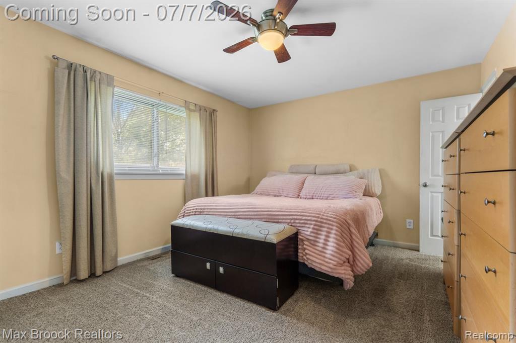 45361 Indian Creek Drive, Canton, MI 48187 — Photo 16