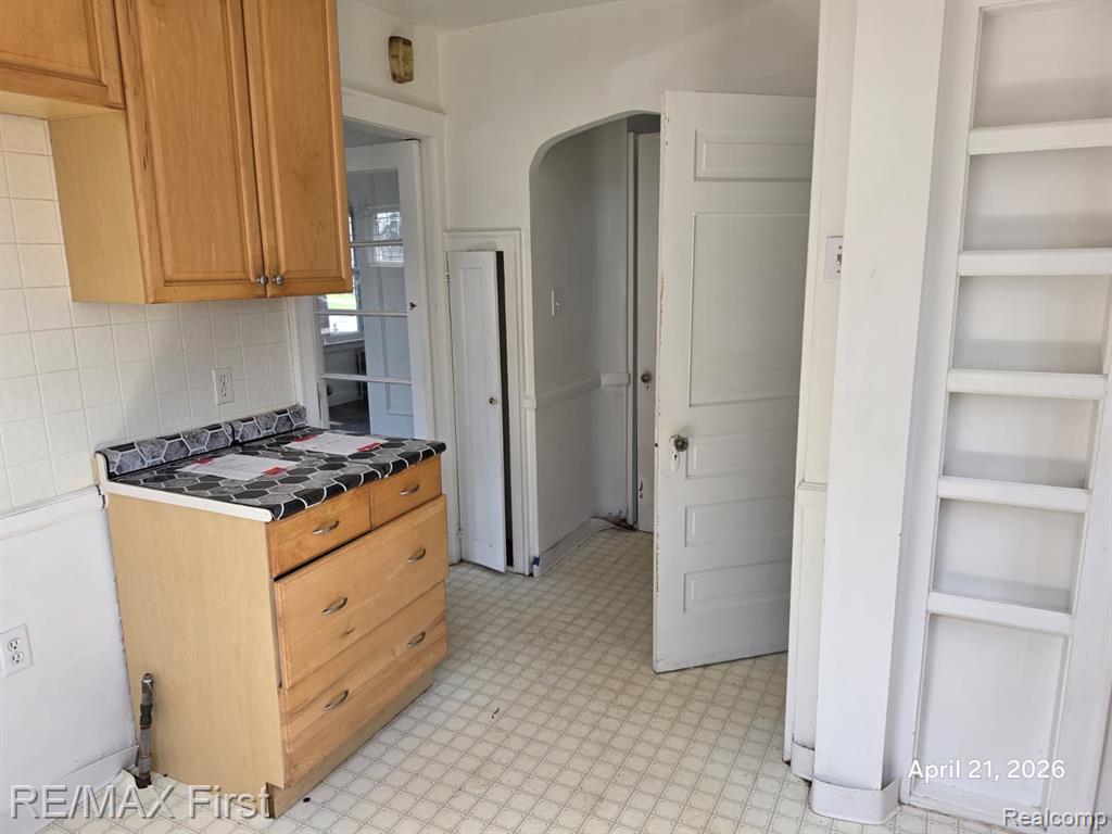5270 Lodewyck Street, Detroit, MI 48224 — Photo 9