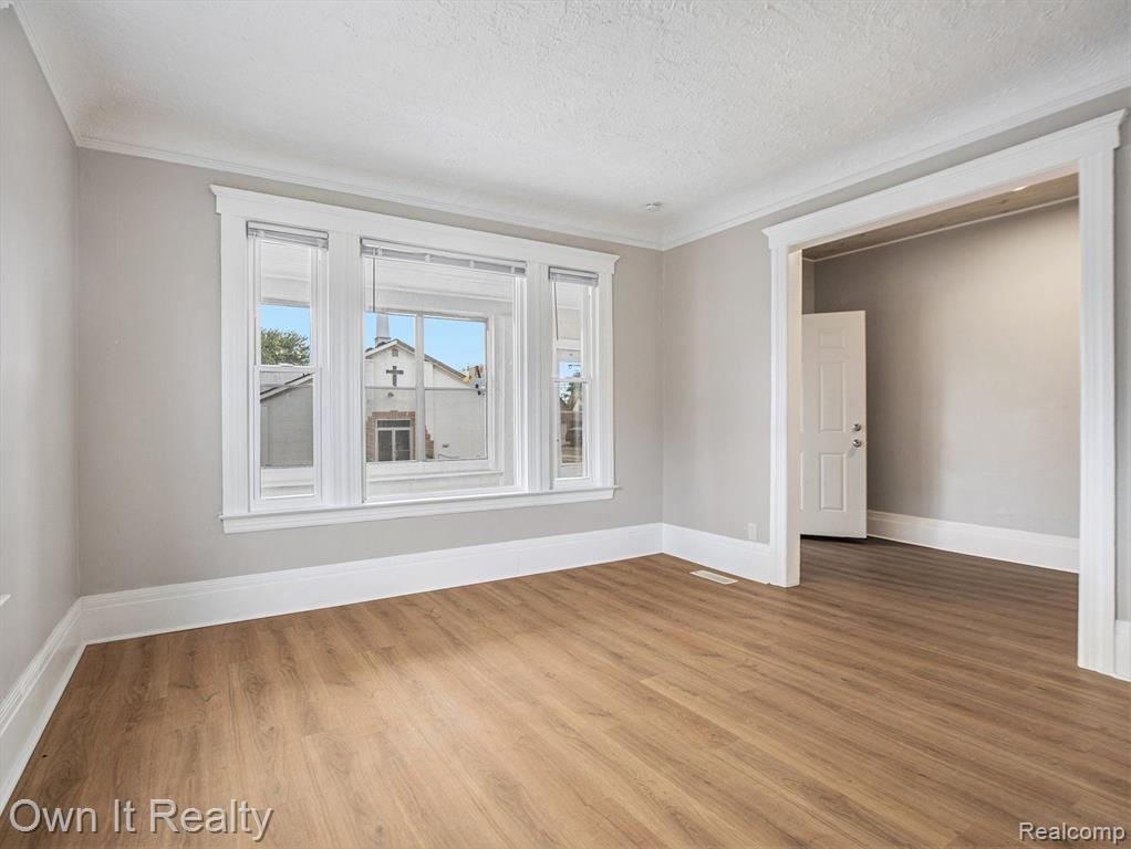 68 E JAMES Street, River Rouge, MI 48218 — Photo 10