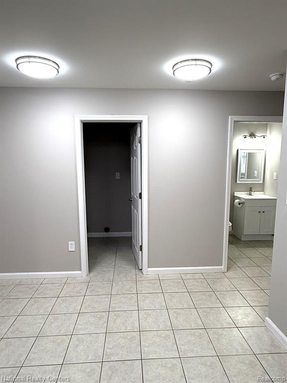 8428 CHAPP Avenue, Warren, MI 48089 — Photo 25