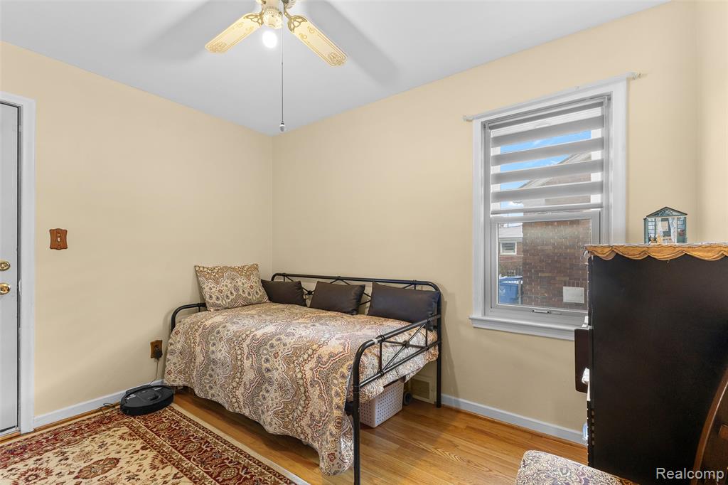 7476 Nightingale Street, Dearborn Heights, MI 48127 — Photo 14