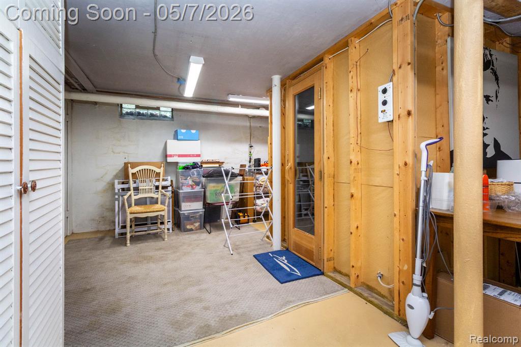 21 Fairwood Boulevard, Pleasant Ridge, MI — Photo 35